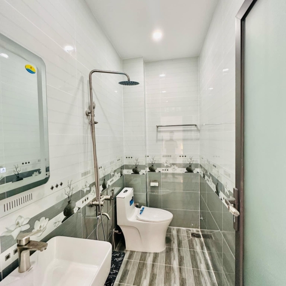 Bán gấp nhà phố Nguyễn Thị Định, Quận 2 _ Chỉ 6 ty…9999 _ Siêu phẩm 2 tầng, sổ riêng_ 81 m2 đất. - Ảnh 2